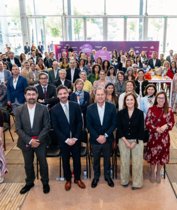 Rogério Colaço, Presidente do Instituo Superior Técnico, Alexandre Homem Cristo, Secretário de Estado da Educação, Miguel Belo Carvalho e Inês Gouveia, respectivamente, administrador executivo do Banco Santander e Presidente do Conselho de Curadores e Presidente da Fundação Santander e da Rede Universia