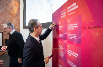 Filipe Santos, Dean da CATÓLICA-LISBON School of Business and Economics é um dos signatários da Carta pelo futuro da Educação