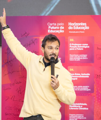 Jean Philippe Rosier durante a sua intervenção no Técnico Innovation Center 