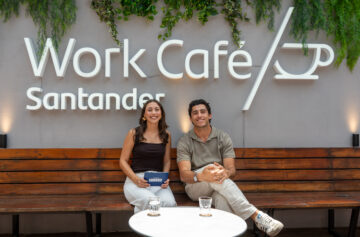Francisca Solnado e Tomas Appleton após a gravação do webcast no Workcafé do Santander em Campo de Ourique  